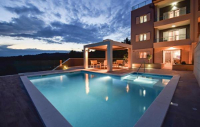 Awesome Apartment In Rogoznica With Sauna
